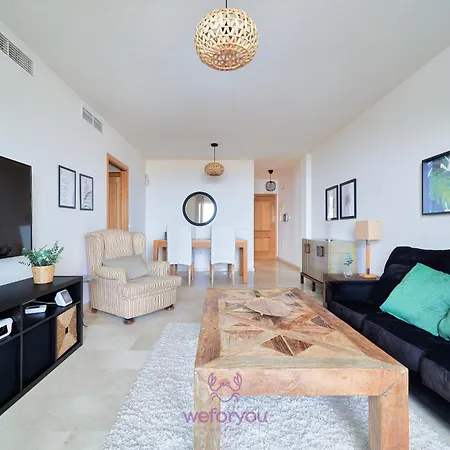 Weforyou Two Bedrooms Calm & Sunny Апартаменти *